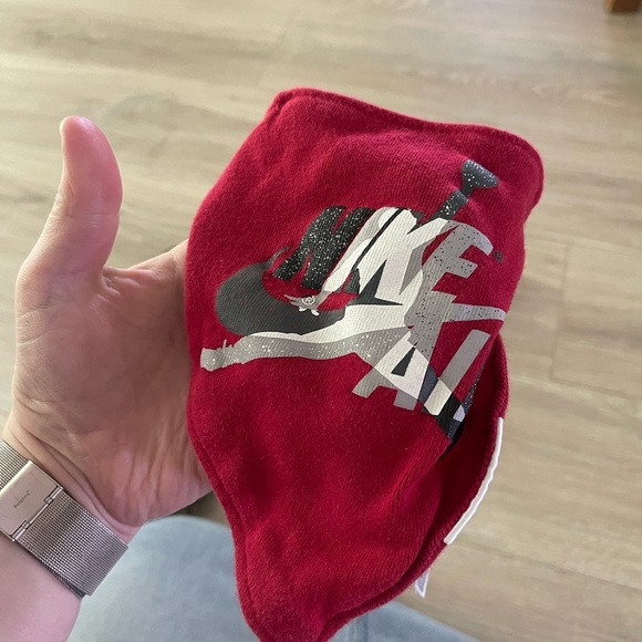 Babe Nike Bundle Newborn - Picture 3 of 6